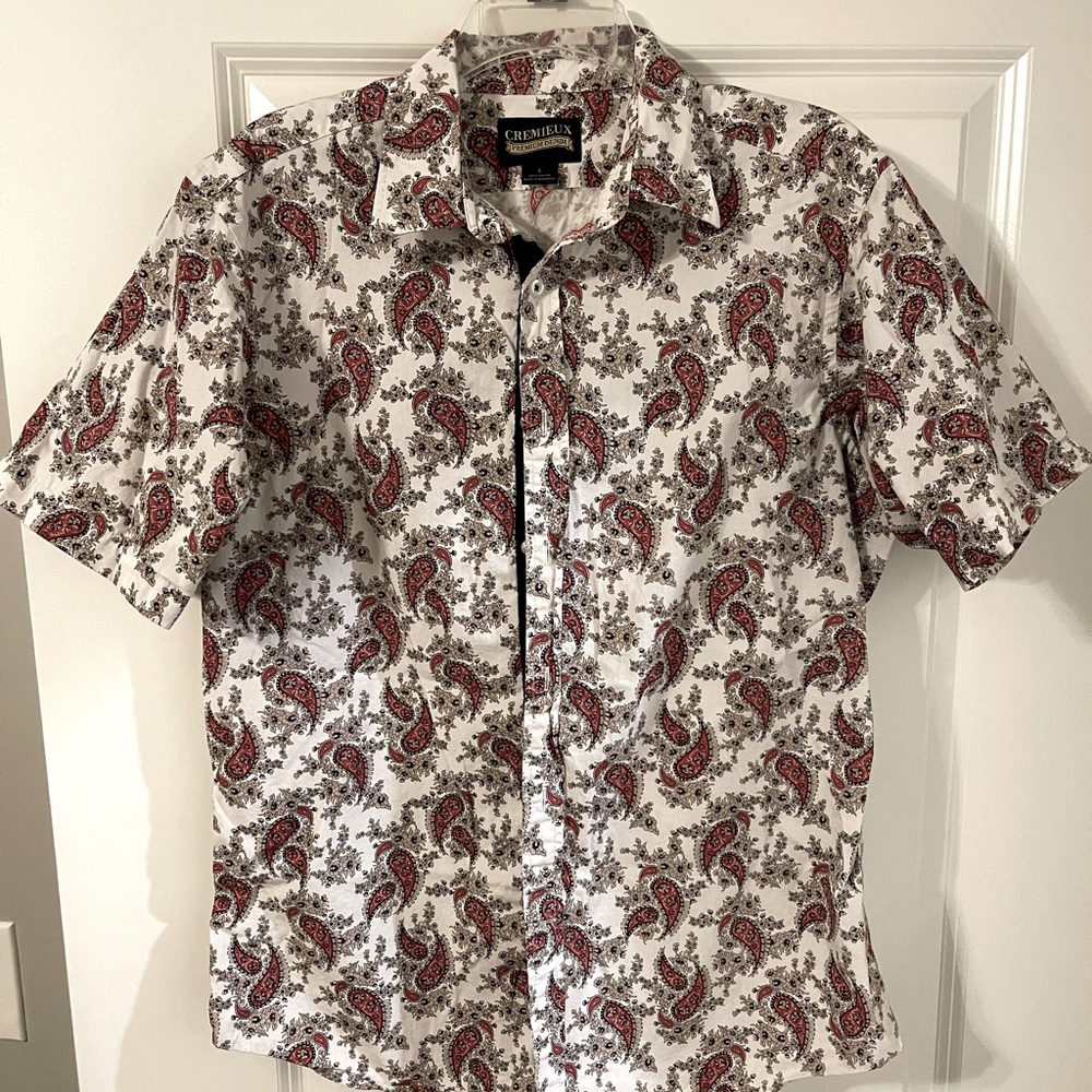 Short sleeve button up dress shirt
